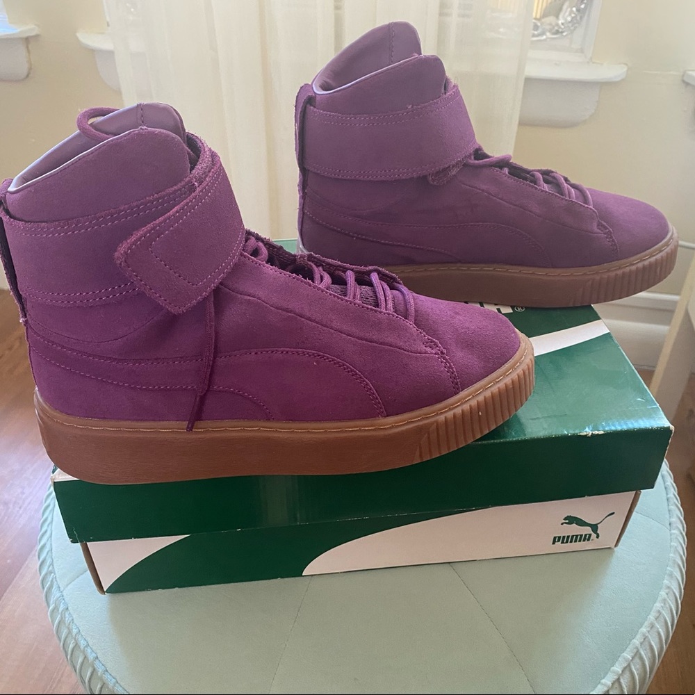 Puma Mayze Mid Women's Sneakers in purple